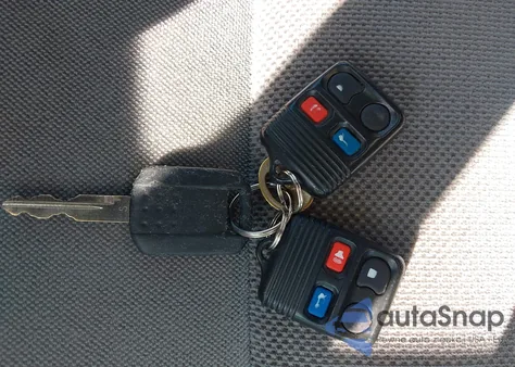 2004 Mercury Sable Gs from USA, damaged, VIN 1MEFM50U94A617443